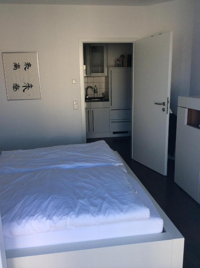 2-Zimmer-Ferienwohnung Mit Hotelservice Und 2 Balkons - Golf, Bike Und Wellness Im Markgraeflerland 바드벨링겐 외부 사진